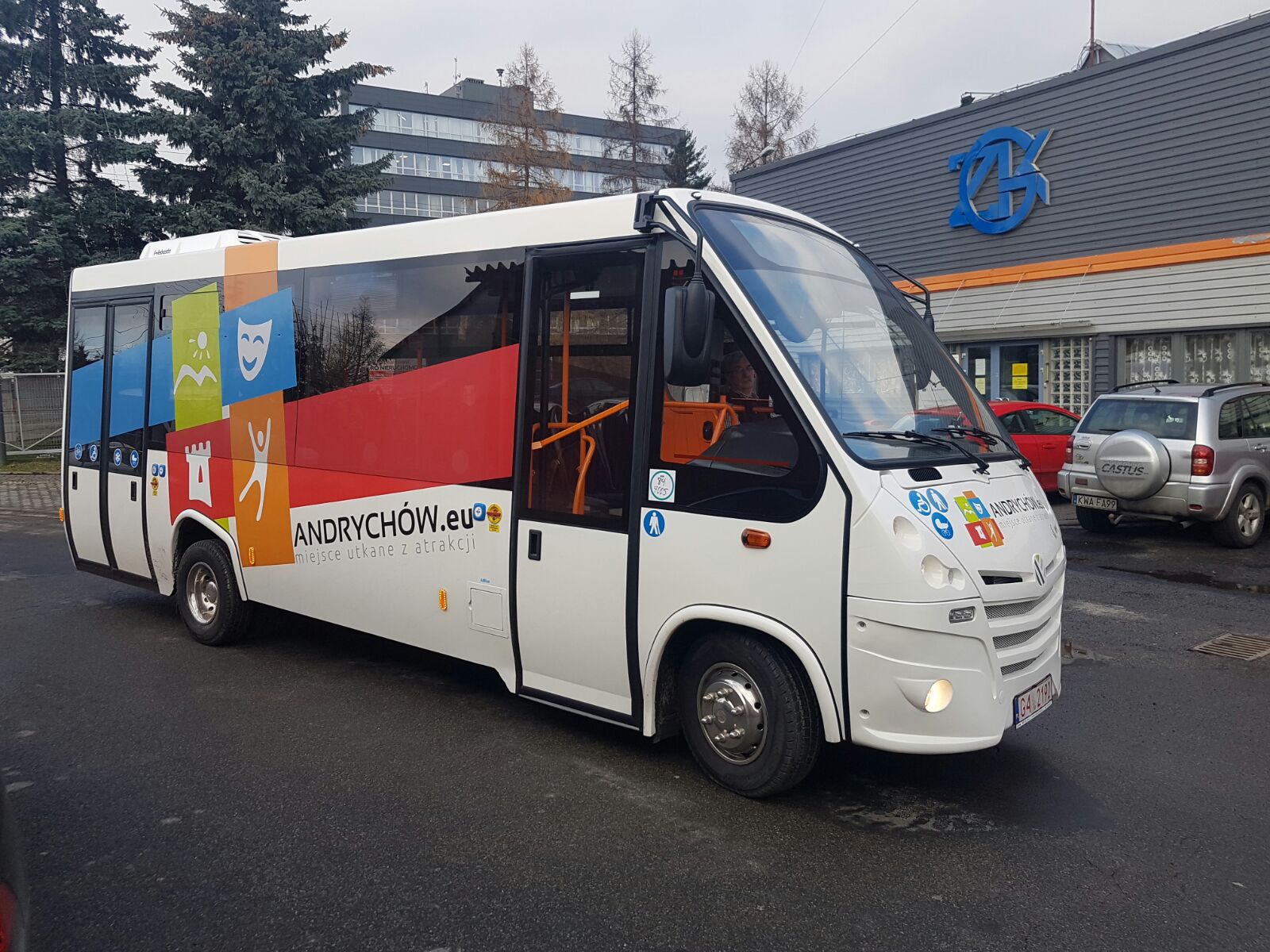 Nowe autobusy przyjechały do Andrychowa [FOTO]