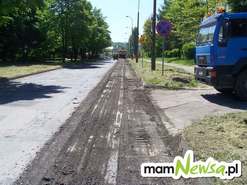 Trochę nowego asfaltu dla osiedla [FOTO]