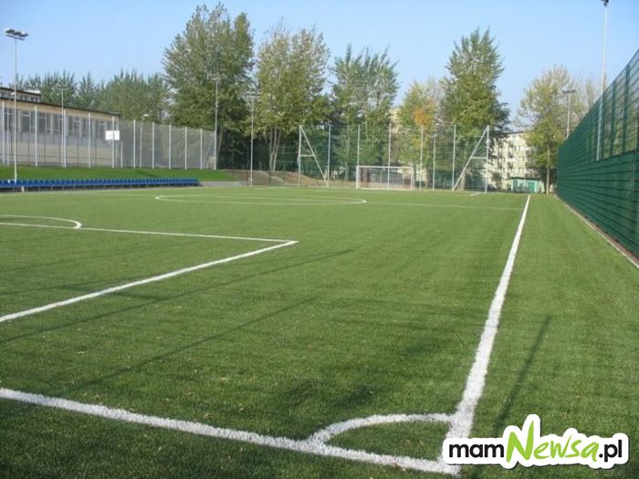 Prywatne szkółki piłkarskie mogą zarabiać na Orliku