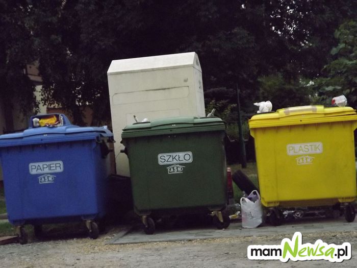 Trzecia próba wprowadzenia podwyżki cen za wywóz śmieci w gminie Andrychów