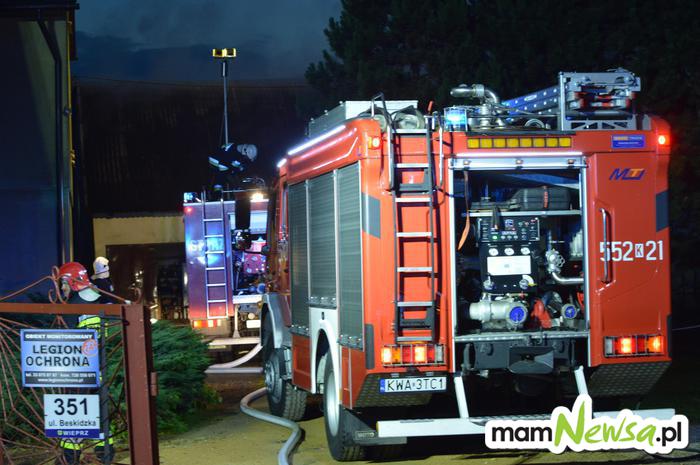 Kilka jednostek straży pożarnej gasiło pożar w Wieprzu [FOTO]