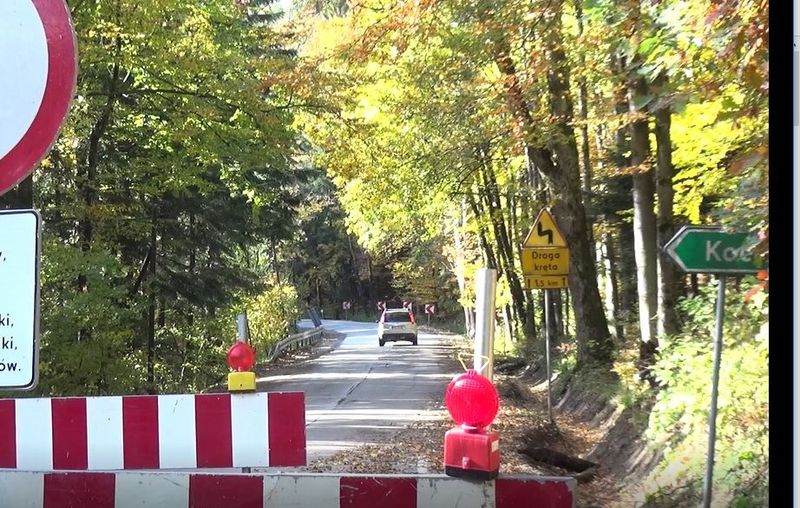 Droga przez Przełęcz Kocierską remontowana ale przejezdna [VIDEO]