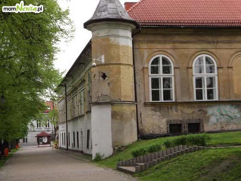 Zamek Bobrowskich będzie w końcu własnością gminy? To zależy…