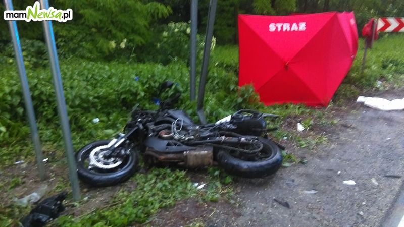 Wypadek motocyklistów na krajówce, jedna osoba nie żyje [FOTO]