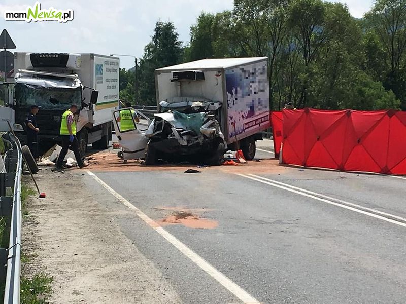 Poważny wypadek na drodze nr 28, zderzenie ciężarówki z autem dostawczym [AKTUALIZACJA]