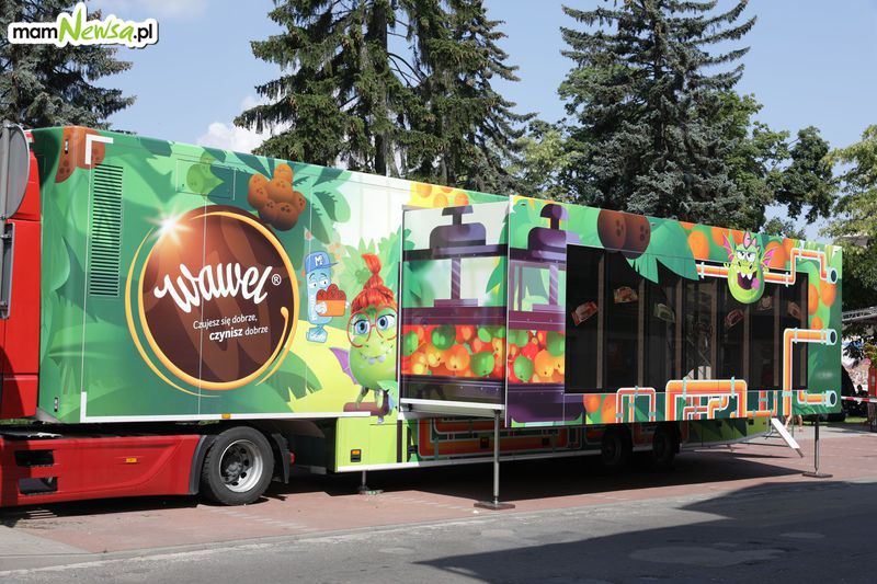 Wawel Truck wyruszył w Polskę! Słodka, interaktywna ciężarówka odwiedzi Kęty