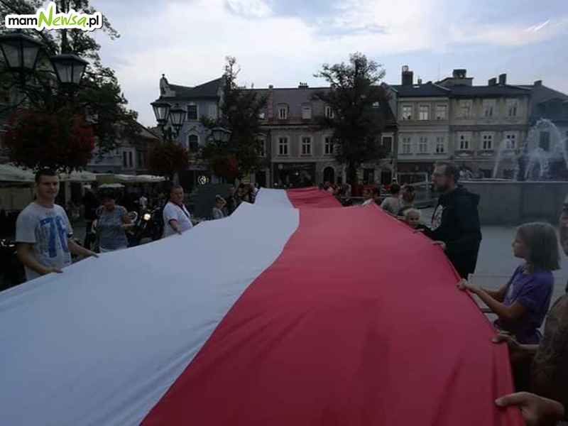 100-metrowa flaga pojawi się w centrum Andrychowa