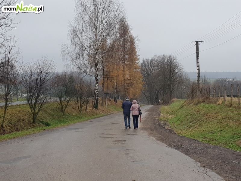 Stara Droga w Bulowicach i Biała Droga w Andrychowie nadal bez remontu