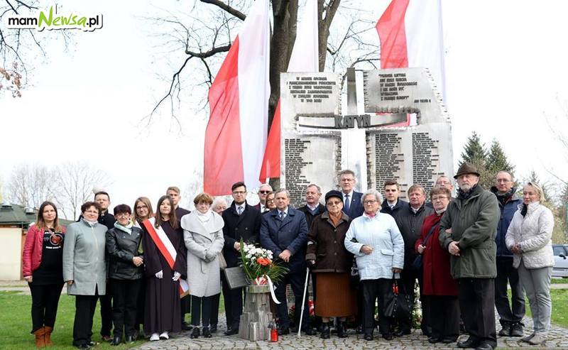 Upamiętniono 79. rocznicę zbrodni katyńskiej oraz tragedię pod Smoleńskiem