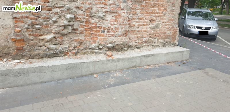 Uwaga pod kamienicą w centrum Andrychowa