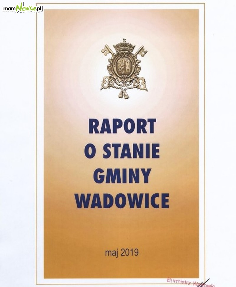 Raport o stanie gminy Wadowice bez debaty. Na obradach pojawiło się tylko 14 radnych
