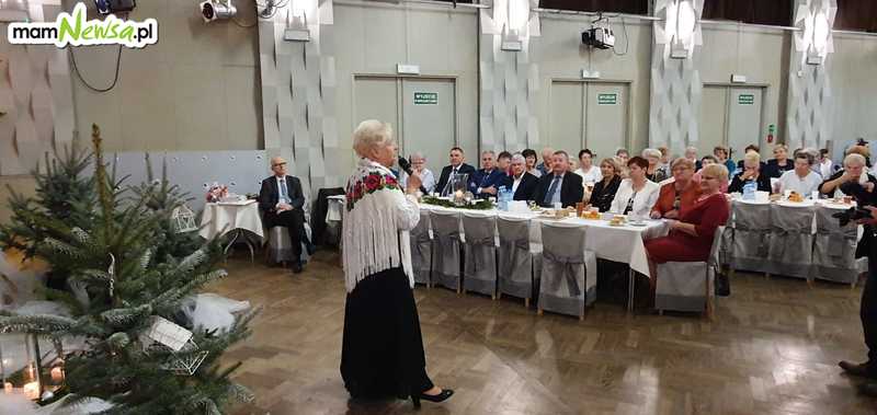 Przedświąteczne spotkanie seniorek z gminy Andrychów [FOTO]