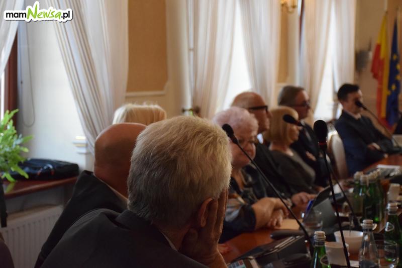 Przepychanki radnych z burmistrzem w sprawie budżetu gminy Andrychów na 2020 rok