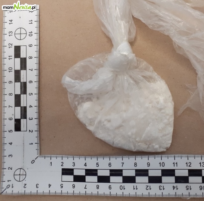 41-latek z Andrychowa w bieliźnie ukrył narkotyki