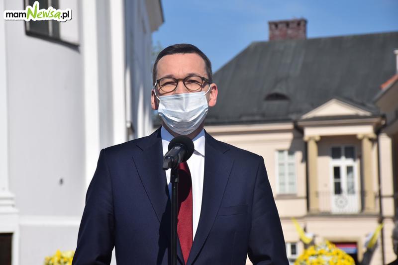 Premier Morawiecki to kolejny polityk, który odwiedził w poniedziałek Wadowice [FOTO] [AKTUALIZACJA]