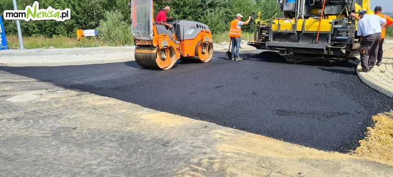 W końcu nowy asfalt na Białej Drodze w Andrychowie [FOTO]