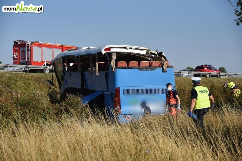 Wypadek autokaru z Andrychowa na autostradzie