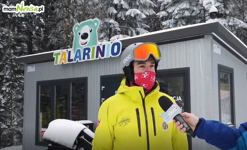 Zimowy poranek na Czarnym Groniu. Szkółka narciarska TALARINIO