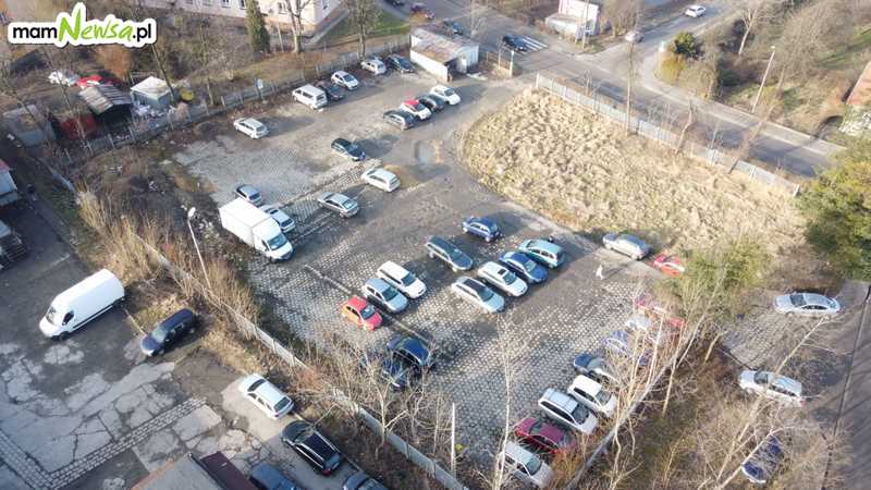 Wkrótce zniknie duży parking na osiedlu w Andrychowie