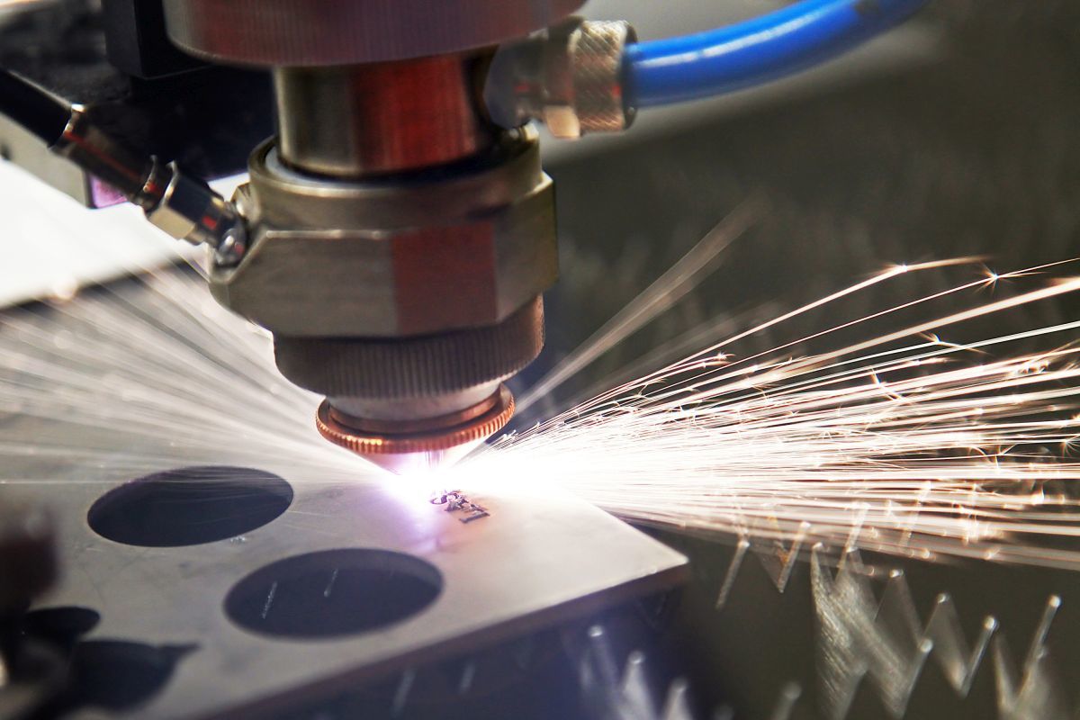 Cięcie laserem – najskuteczniejsza metoda cięcia metali