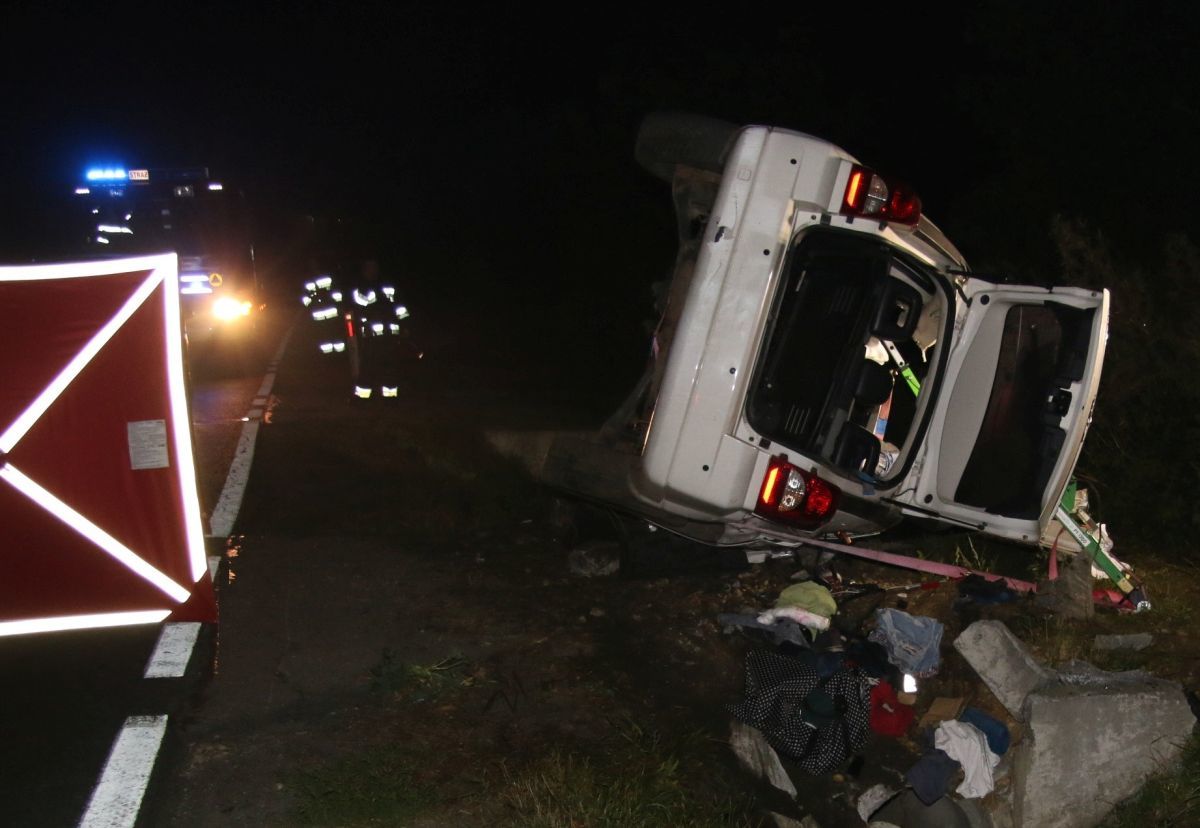 W nocnym wypadku zginął 28-letni kierowca