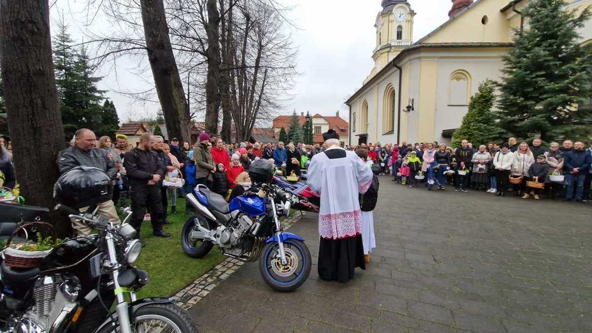 Wielka Sobota z Moto-święconką w w Andrychowie [FOTO]