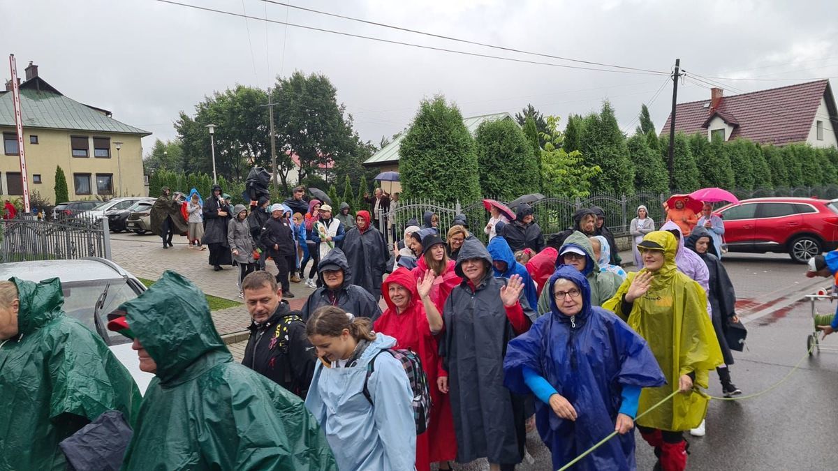 W wakacje z Andrychowa, Wadowic i Kalwarii wyruszą piesze pielgrzymki do Częstochowy