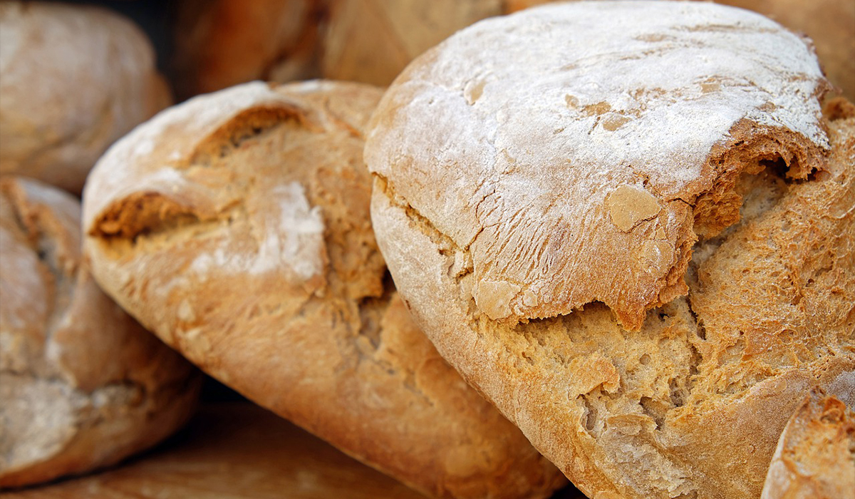 Dlaczego chleb jest coraz droższy? Piekarz z Andrychowa wyjaśnia