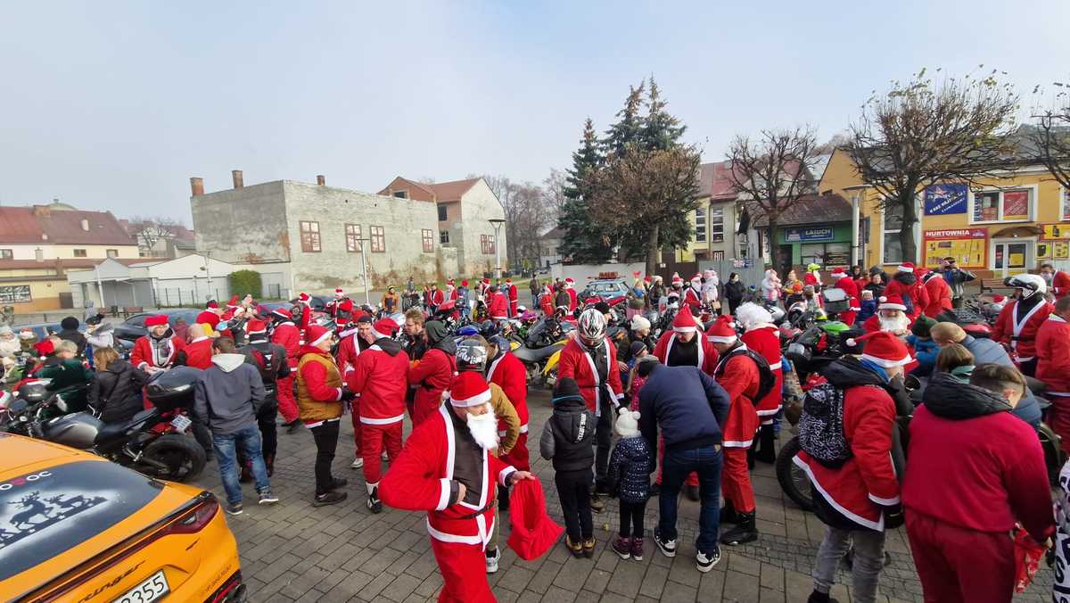 Mikołaje na motorach po raz kolejny w Andrychowie i Wadowicach [FOTO]