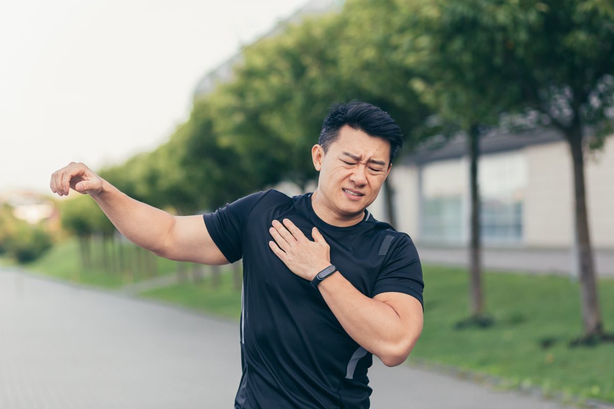 Jak rozpoznać uszkodzenie mięśnia i kiedy udać się do specjalisty?