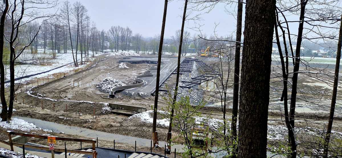 Sprawdzamy sytuację na budowie Stawu Anteckiego w Andrychowie [FOTO]