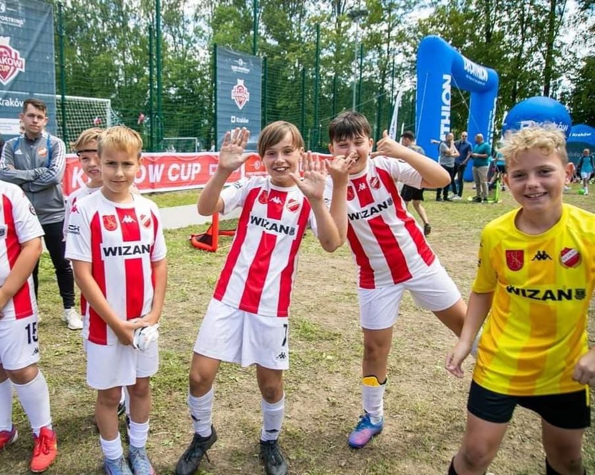 Klub Sportowy Beskid Andrychów prowadzi nabory do drużyn młodzieżowych (2005-2019)!
