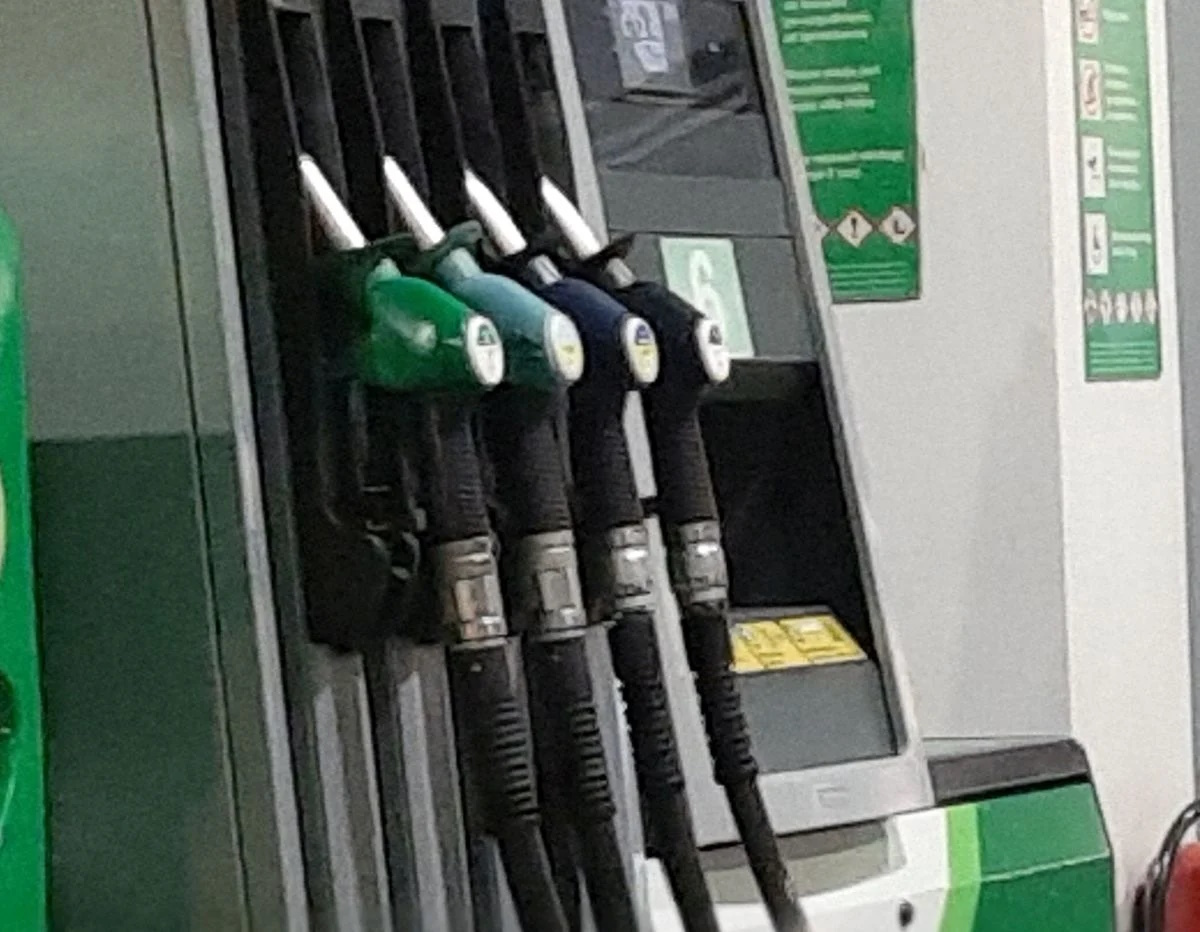 Idzie obniżka cen paliw na stacjach