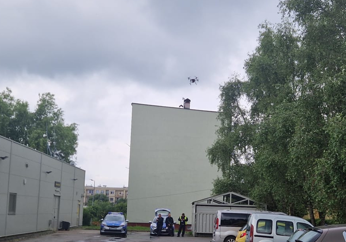 Policyjny dron nad Andrychowem