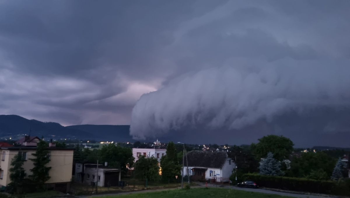 Burza nad Andrychowem [FOTO]