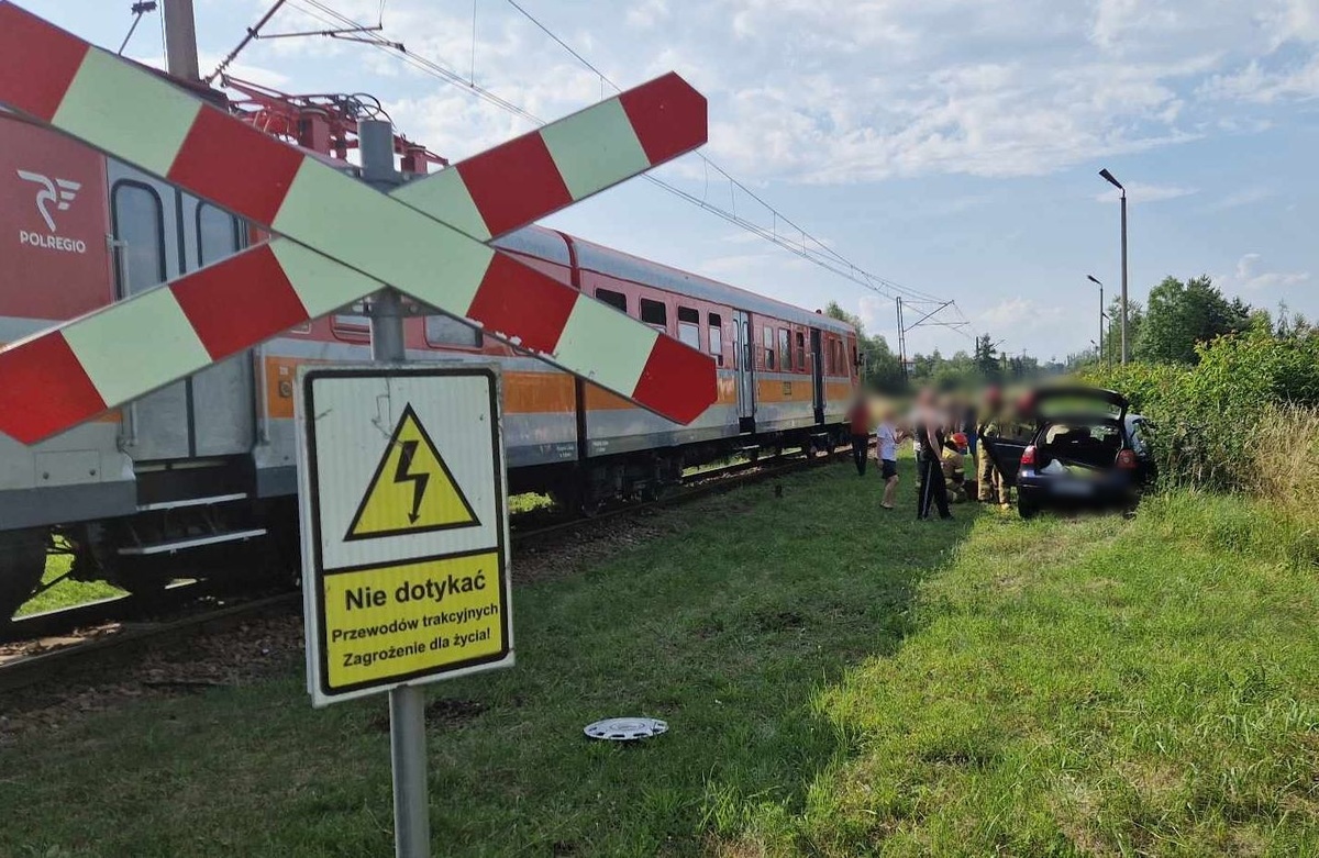Wypadek na przejeździe kolejowym w Andrychowie