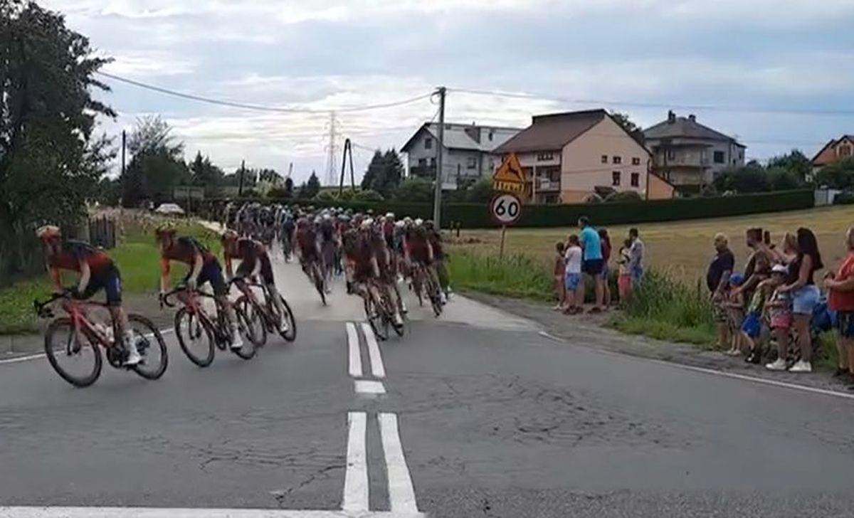 Sporo kibiców na trasie Tour de Pologne
