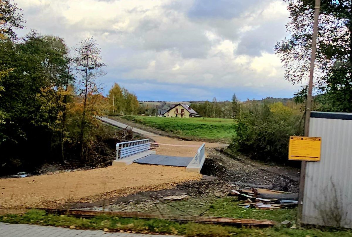 Remont drogi i nowy most w Rzykach