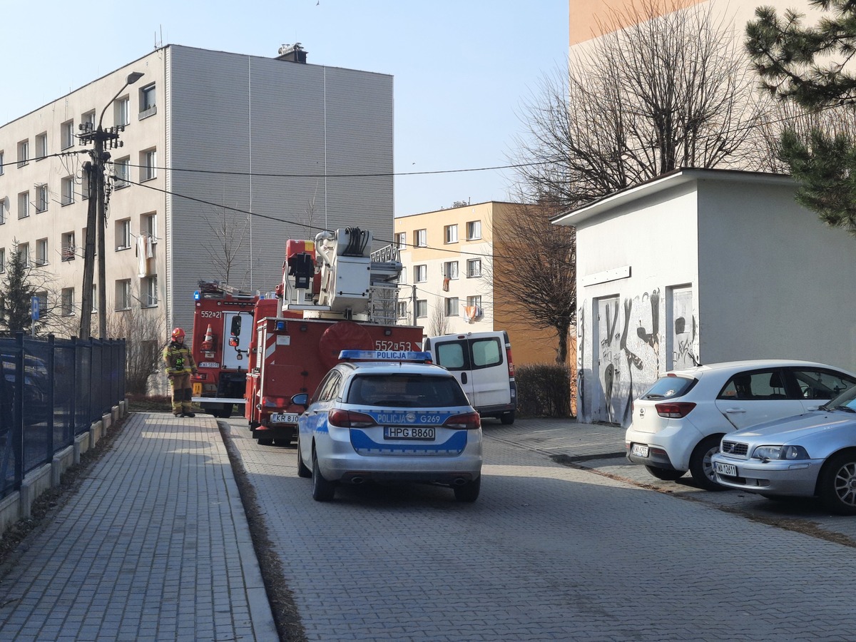 Akcja służb ratowniczych w jednym z budynków w Andrychowie