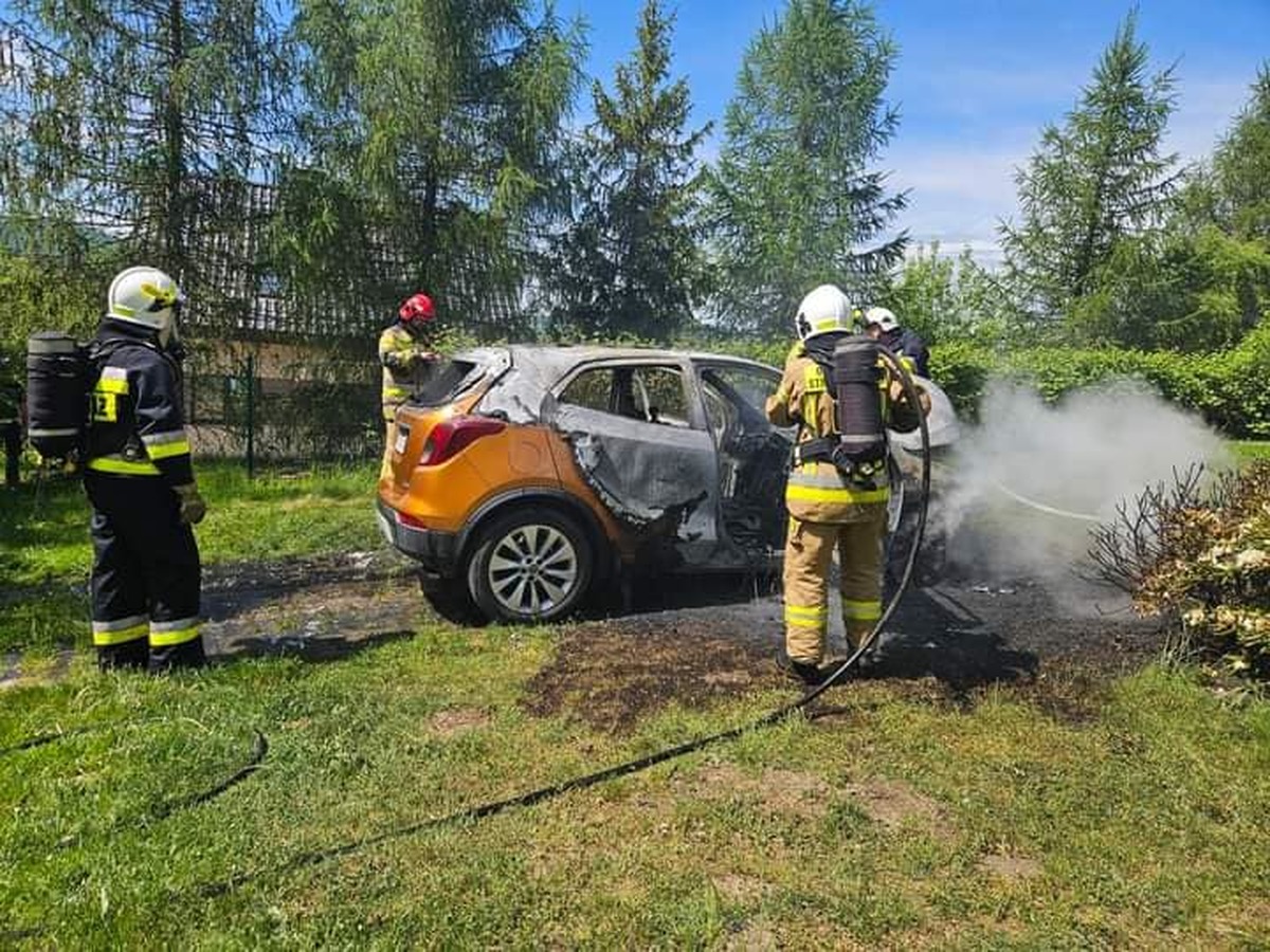 Kolejny pożar samochodu osobowego