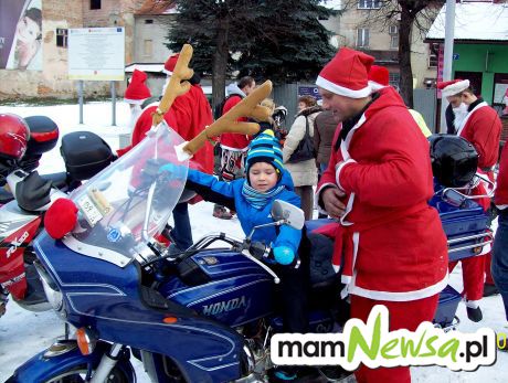 Mikołaje na motorach odwiedziły dzieci [FOTO]