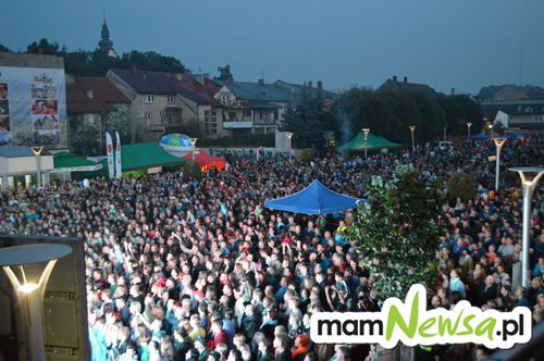 Tysiące osób bawiły się na koncertach [FOTO]